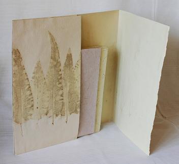 Indipaper - long leaf folder XL beige (long leaf folder XL beige)